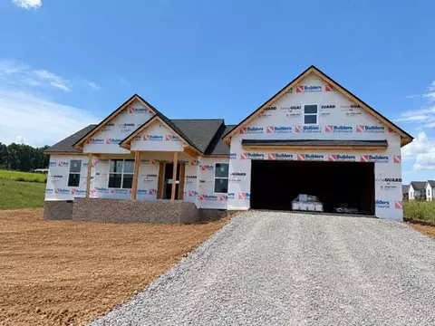 2694 Whispering Oaks Ln, Cookeville, TN 38501