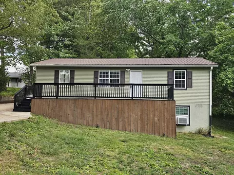 1698 Apple Valley Dr, Cookeville, TN 38501