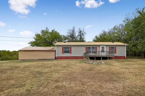 20 Bourn Ln, Brush Creek, TN 38547