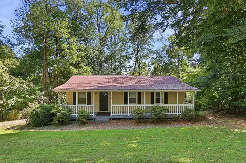 602 Price St, Livingston, TN 38570