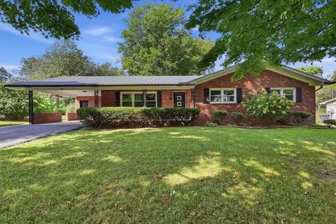 549 Grandview Dr, Cookeville, TN 38506