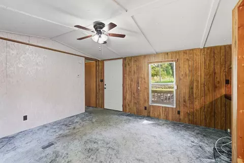 Living - 328 Corolla Rd, Sparta, TN 38583 photo 3 of 3