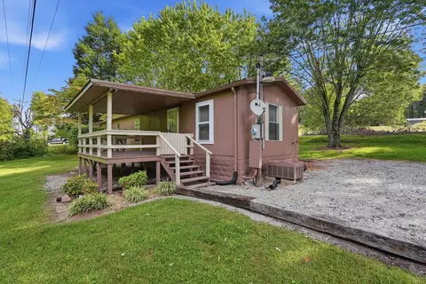 Exterior - 328 Corolla Rd, Sparta, TN 38583 photo 7 of 9