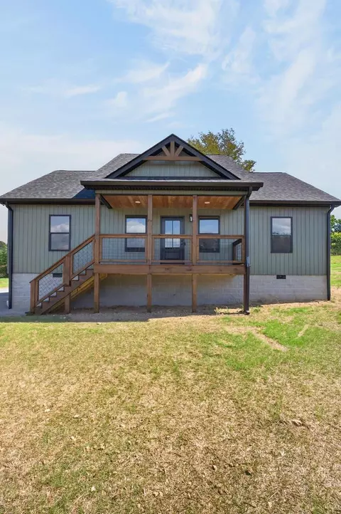 129 Butler Ln, Gainesboro, TN 38562