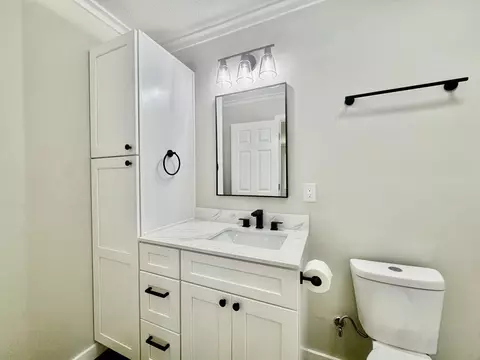 Bath - 6512 Tennessee St, Baxter, TN 38544 photo 3 of 3