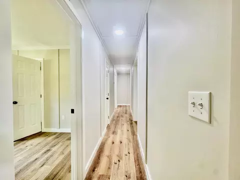 Entry Way - 6512 Tennessee St, Baxter, TN 38544 photo 1 of 1