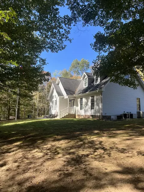 151 He-jo Ln, Byrdstown, TN 38549