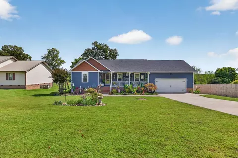 1289 N Blackburn Fork Rd, Cookeville, TN 38501
