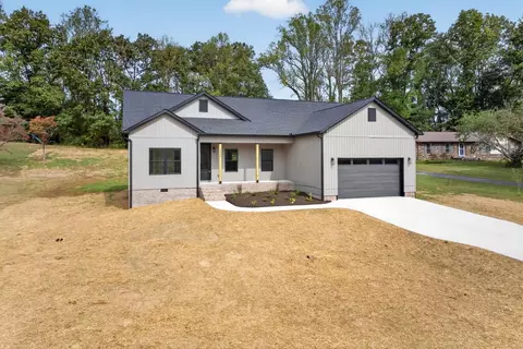 2650 Oakhurst Cir, Cookeville, TN 38506