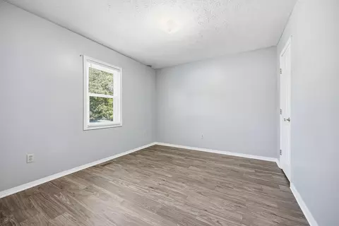 Bedroom - 6670 Tennessee St, Baxter, TN 38544 photo 5 of 6