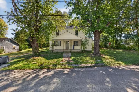 424 W 5th St, Cookeville, TN 38501