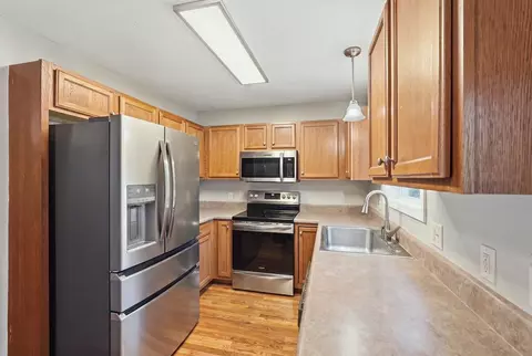 Kitchen - 7087 Brittney Cir, Baxter, TN 38544 photo 2 of 2