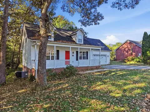 Exterior - 7087 Brittney Cir, Baxter, TN 38544 photo 4 of 8