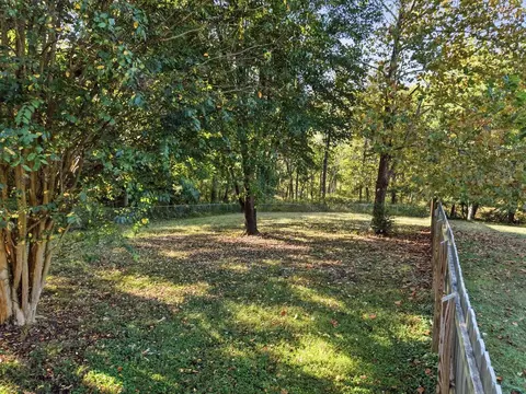 Exterior - 7087 Brittney Cir, Baxter, TN 38544 photo 3 of 8