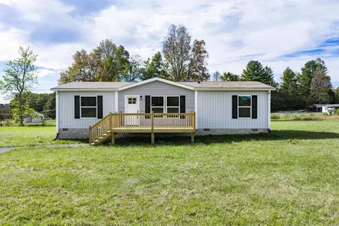 288 Bob Austin Rd, Crossville, TN 38571