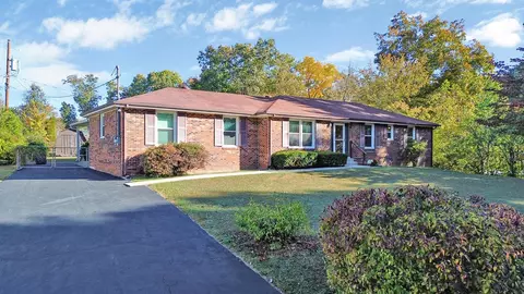 1680 New Hope Dr, Cookeville, TN 38506