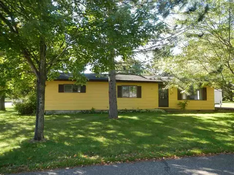 615 Pinecrest Ave, Phillips, WI 54555 photo 1