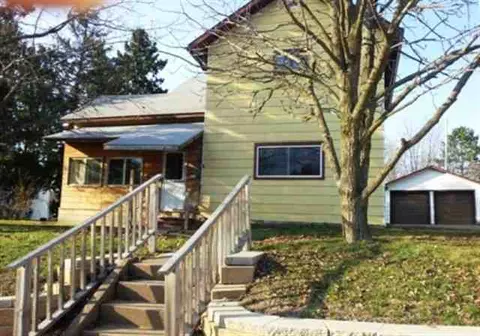 704 E 3rd St, Merrill, WI 54452 photo 1
