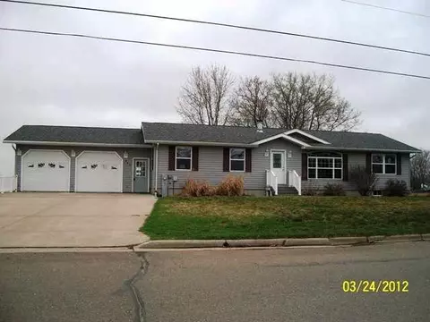 307 E Spence St, Colby, WI 54421 photo 1