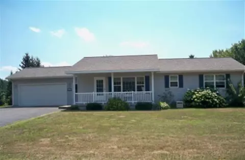 205 E Riverside Ave, Merrill, WI 54452 photo 1