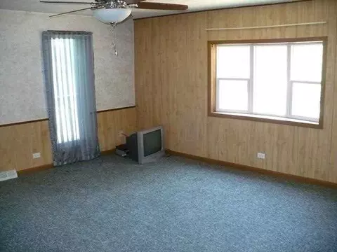 301 E Central Ave, Loyal, WI 54446 photo 6