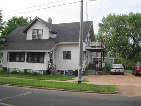 303 E 303a E 9th St, Marshfield, WI 54449 photo 1