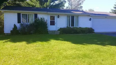 620 Hirzel St, Eagle River, WI 54521 photo 1