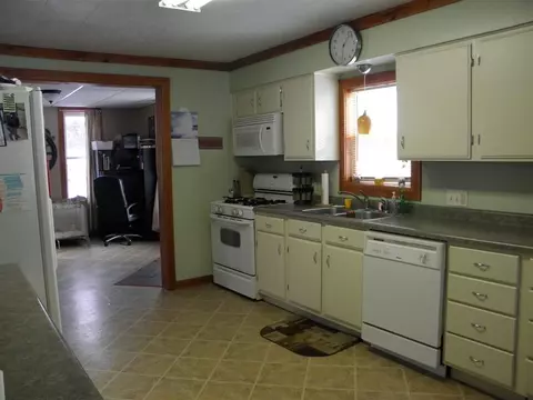 180 Fifield St, Phillips, WI 54555 photo 3
