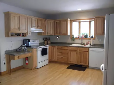 n6840 The Loop, Phillips, WI 54555 photo 6