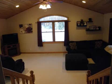 n6840 The Loop, Phillips, WI 54555 photo 9