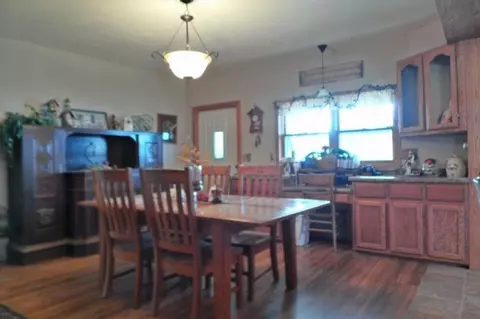 120 Church St, Unity, WI 54488 photo 5
