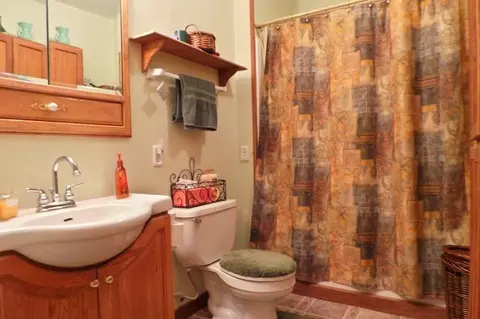 120 Church St, Unity, WI 54488 photo 10