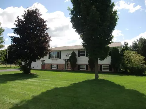 7007 Lora Lee Ln, Weston, WI 54476 photo 1
