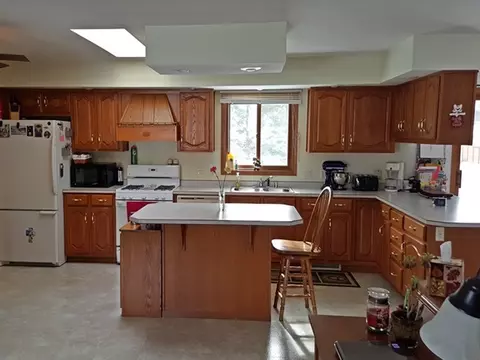 414 E 19th St, Marshfield, WI 54449 photo 4
