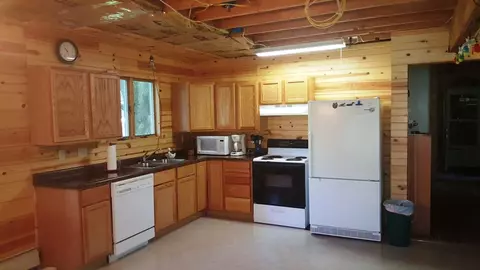 n9863 Peninsula Drive, Phillips, WI 54555 photo 3