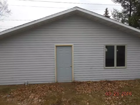 2009 E Main St, Merrill, WI 54452 photo 3