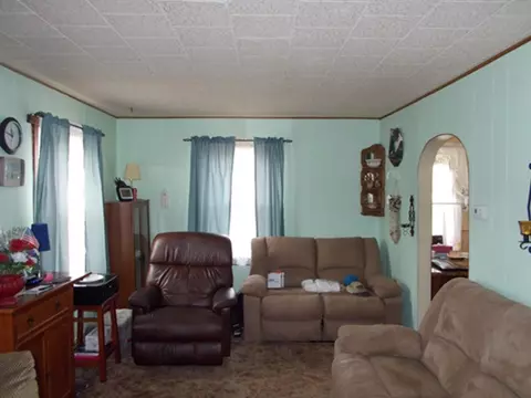 207 Edison St, Marshfield, WI 54449 photo 2