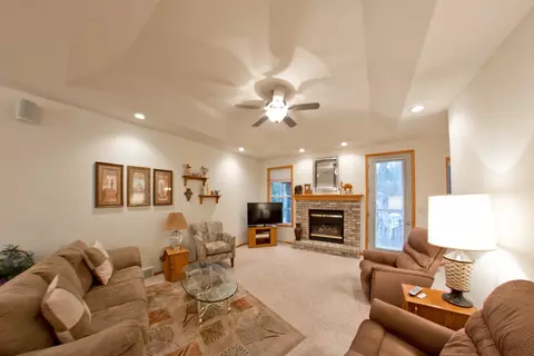 8606 Windsor Dr, Weston, WI 54476 photo 7