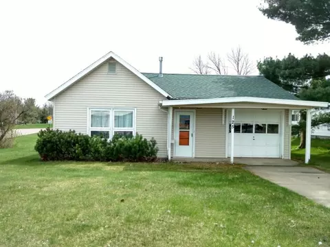 125 Shaw St, Phillips, WI 54555 photo 2