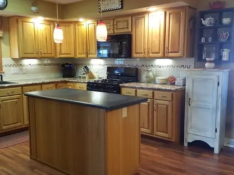411 E 19th St, Marshfield, WI 54449 photo 6