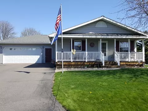 411 E 19th St, Marshfield, WI 54449 photo 1
