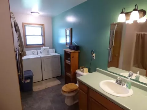 5259 Crocus Ct, Stevens Point, WI 54481 photo 8