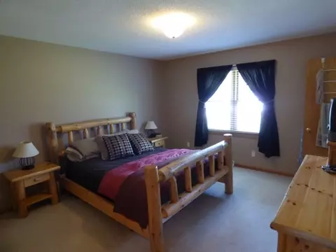 5259 Crocus Ct, Stevens Point, WI 54481 photo 9