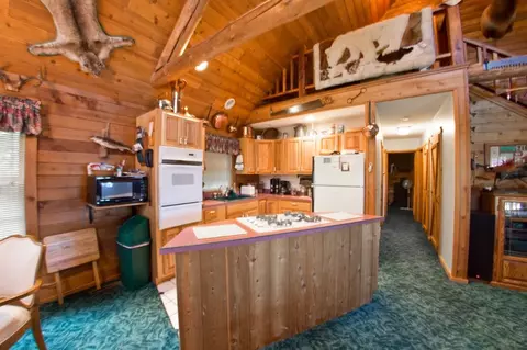 w7070 Loop Road, Tomahawk, WI 54487 photo 9
