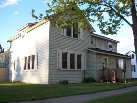 1400 E 3rd St, Merrill, WI 54452 photo 1