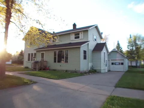 1400 E 3rd St, Merrill, WI 54452 photo 3