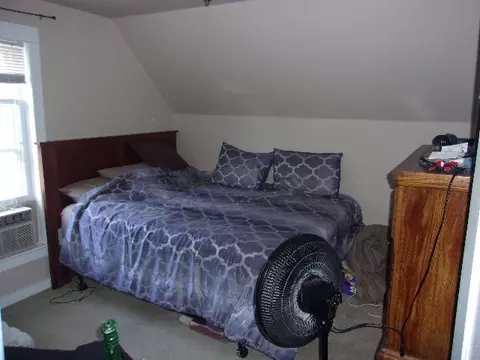 410 E State St, Iola, WI 54945 photo 7