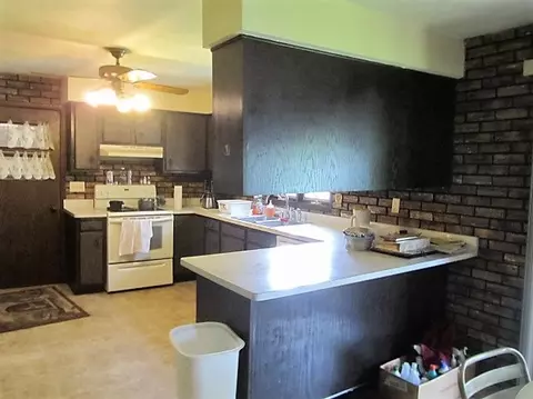 2769 Deer Rd, Rosholt, WI 54473 photo 2