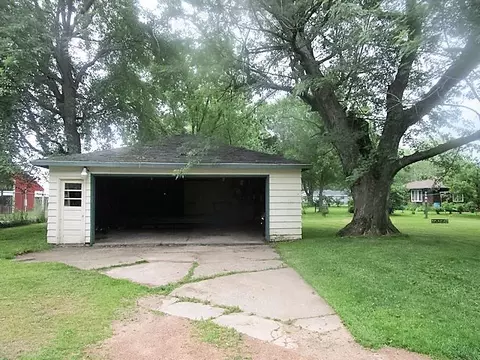 308 E 15th St, Marshfield, WI 54449 photo 13