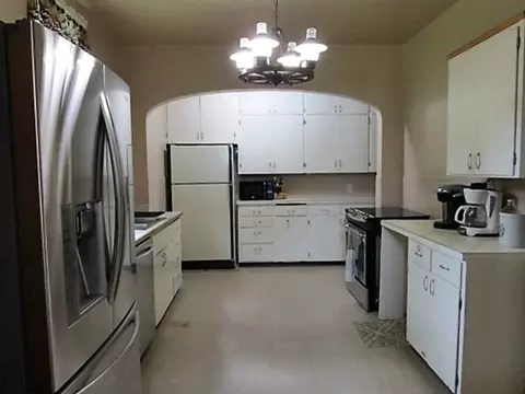 308 E 15th St, Marshfield, WI 54449 photo 2